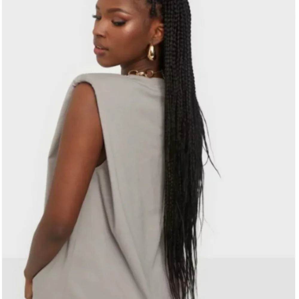 Vero Moda Shoulder Pads Tank Top - Picture 3 of 3